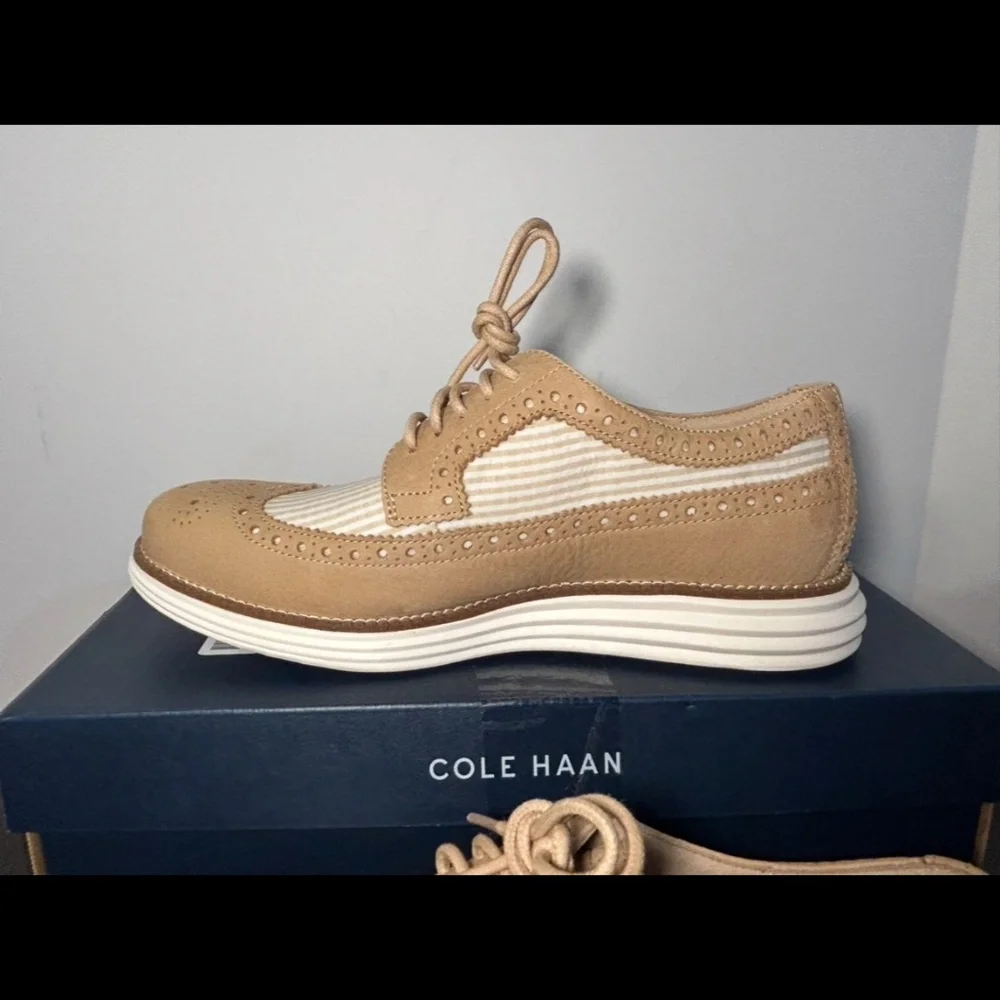 Cole Haan ØriginalGrand Remastered Longwing Oxford Shoes Sesame/Ivory Mens 8.5W